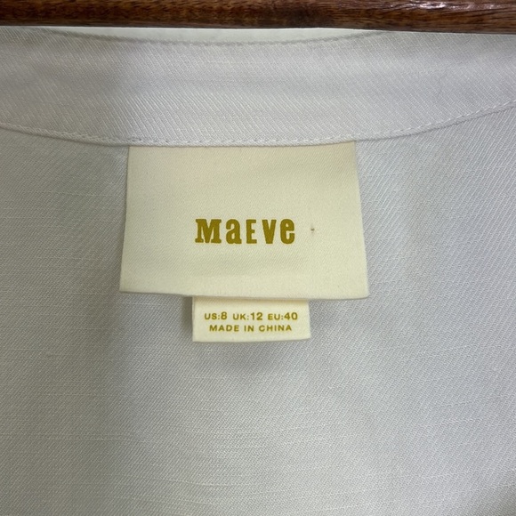 Anthropologie- Maeve White Button Down Puffed Sleeves Blouse Size 8 - Picture 8 of 10